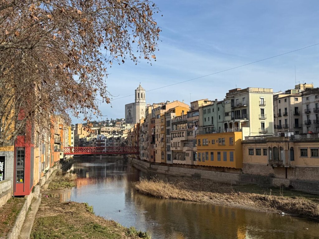 Cidades perto de Barcelona - Girona