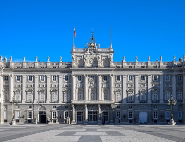 Palácio Real de Madrid - Foto de Margo Evardson no Pexels