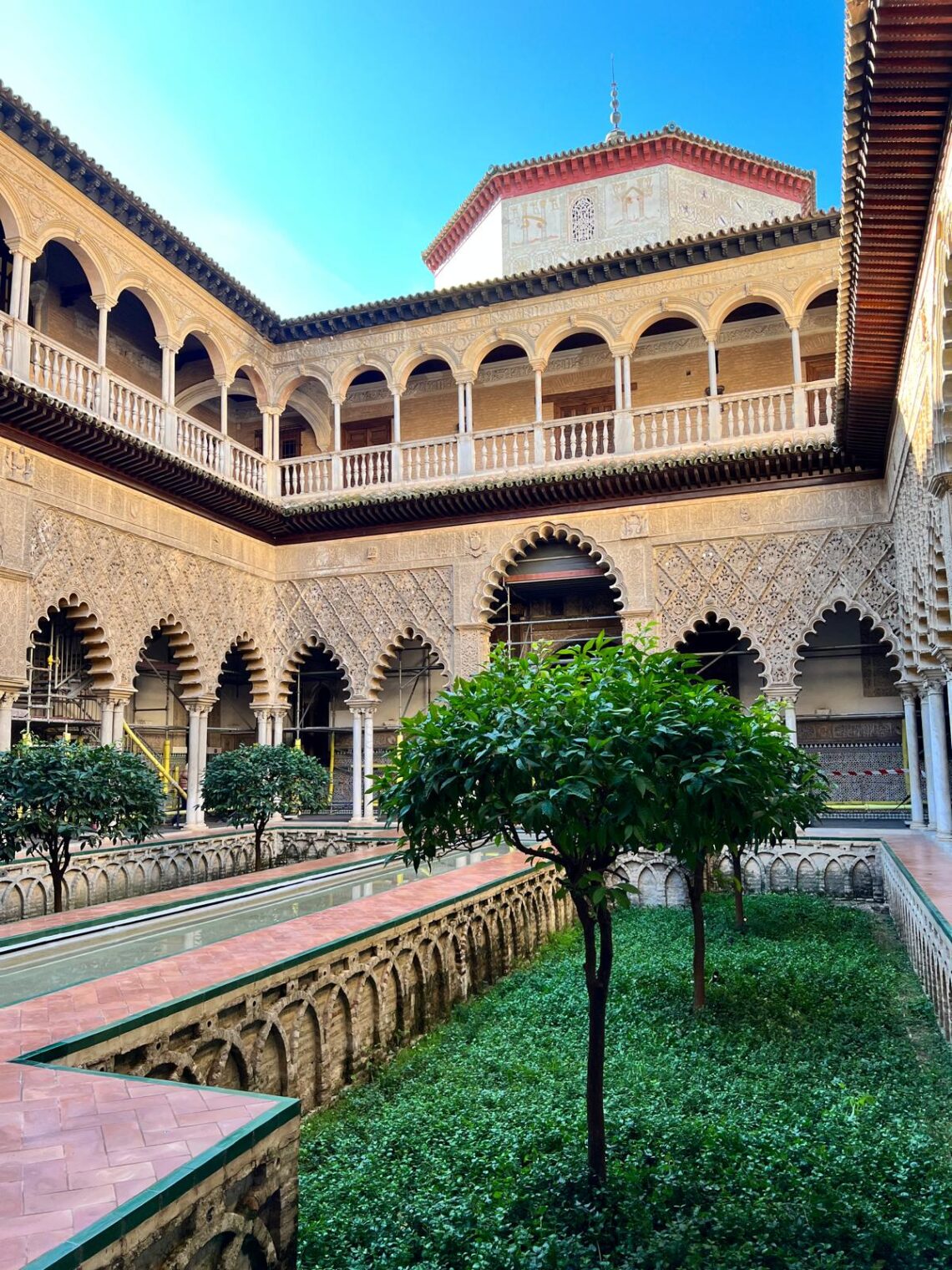 Guia brasileiro em Zaragoza